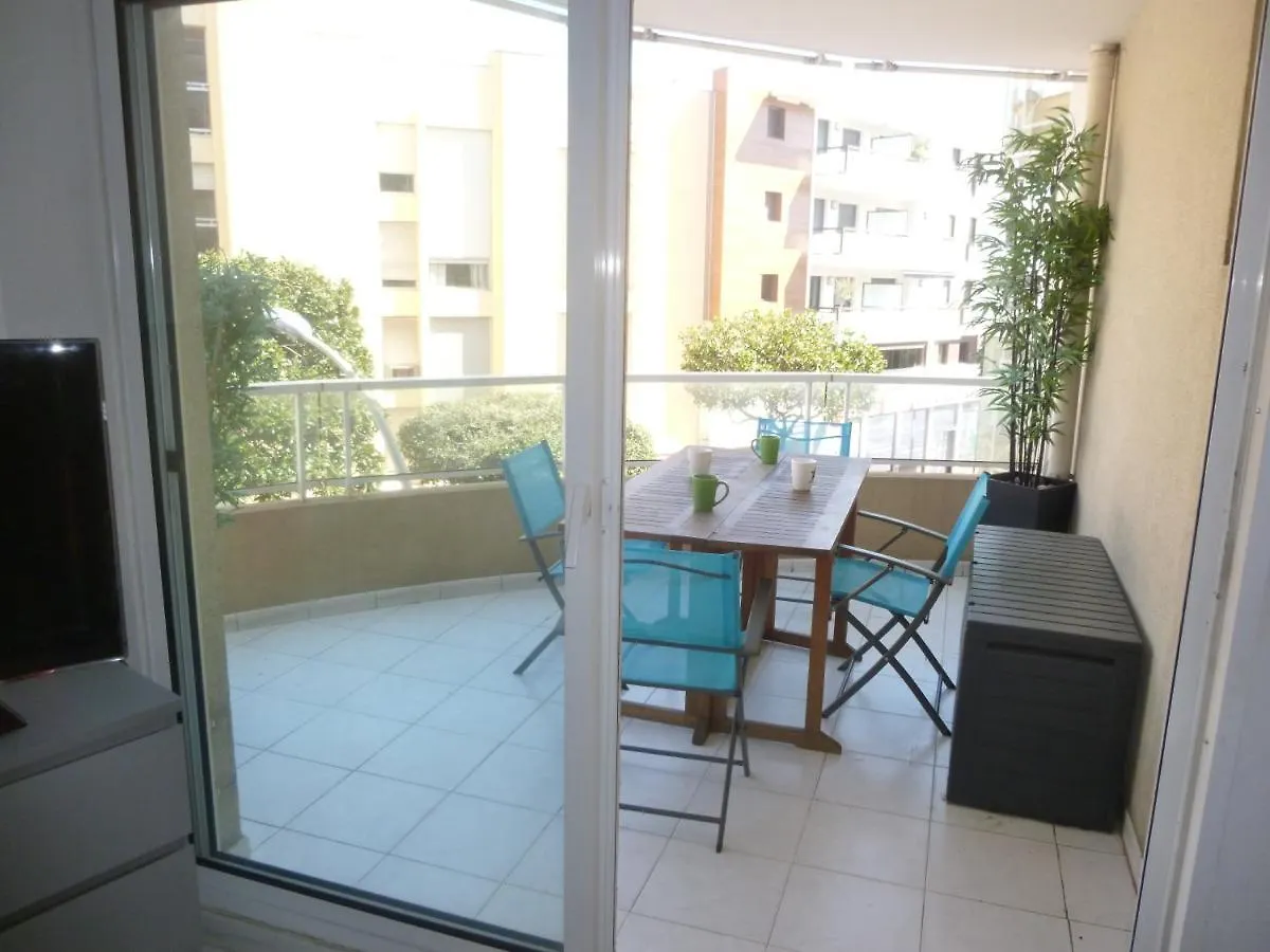 Apartmán Joli Studio Avec Terrasse Proche Plages Cavalaire-sur-Mer Francie